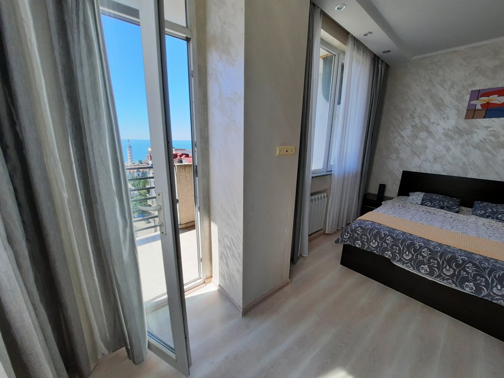 One bedroom apartment in a new house id-407 -  rent an apartment in Batumi