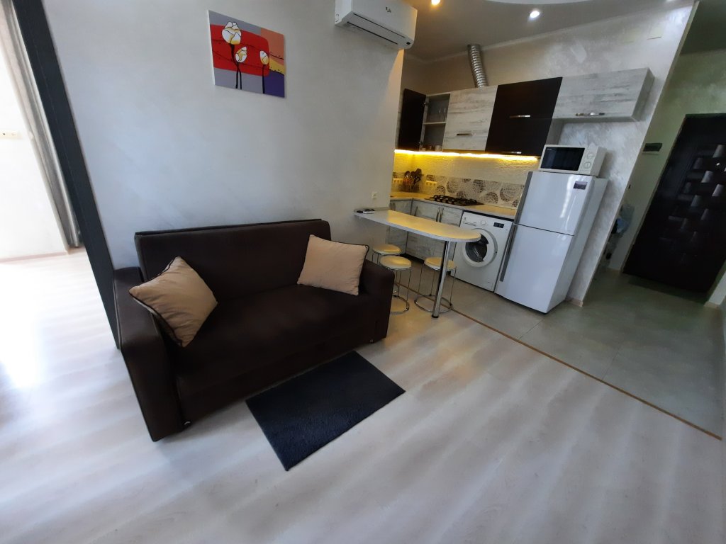 One bedroom apartment in a new house id-407 -  rent an apartment in Batumi