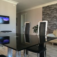Трехкомнатная квартира рядом с пляжем