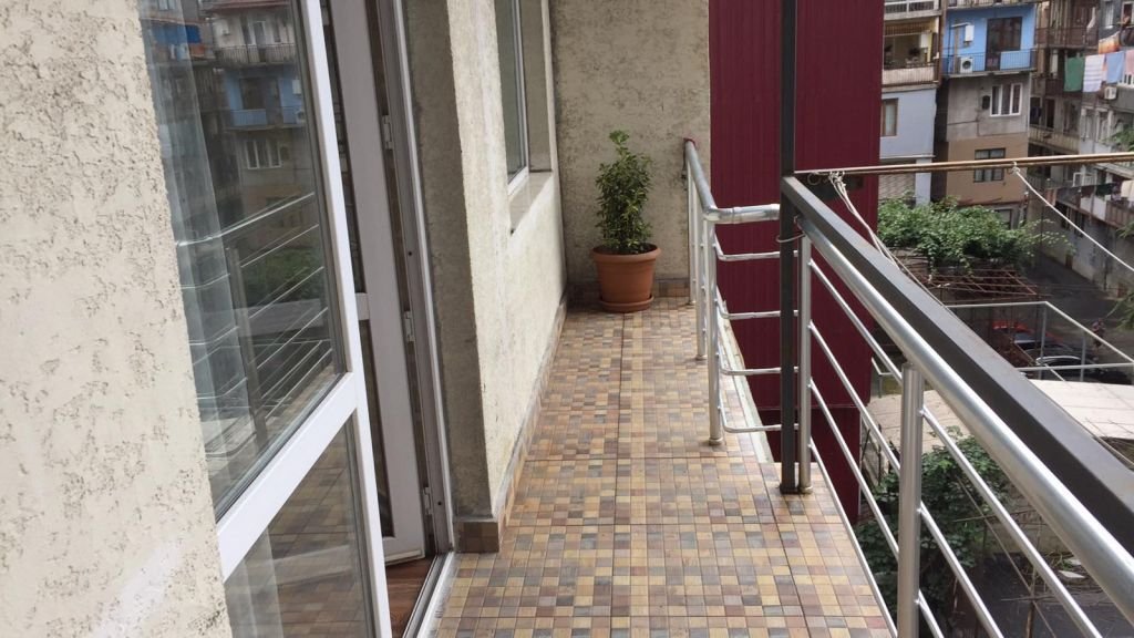 Bright 2-room apartment in a new building id-541 - Batumi Vacation Rentals