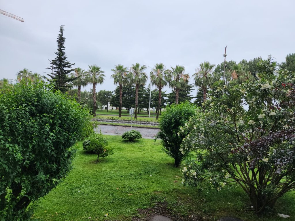 2-bedroom apartment near the sea id-550 -  rent an apartment in Batumi