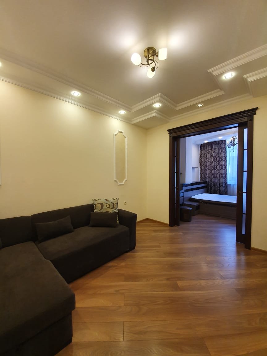 3-room apartment in Old Batumi. id-567 - Batumi Vacation Rentals