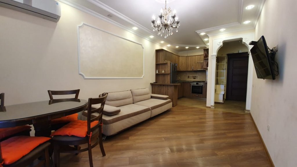3-room apartment in Old Batumi. id-567 - Batumi Vacation Rentals