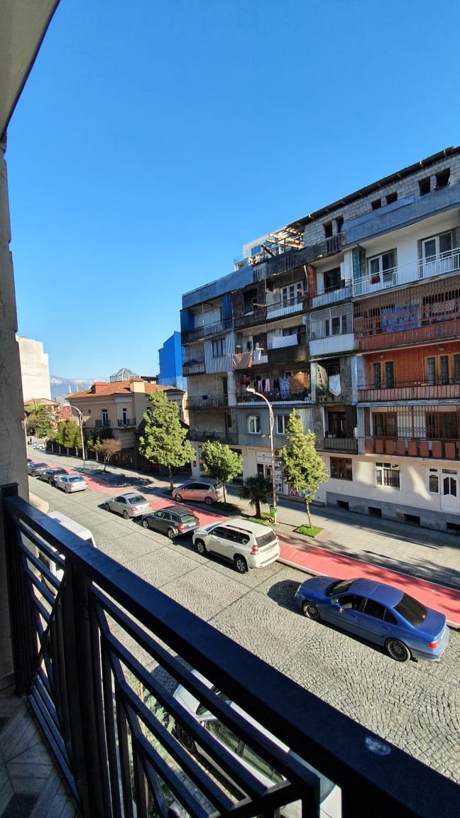3-room apartment in Old Batumi. id-567 - Batumi Vacation Rentals