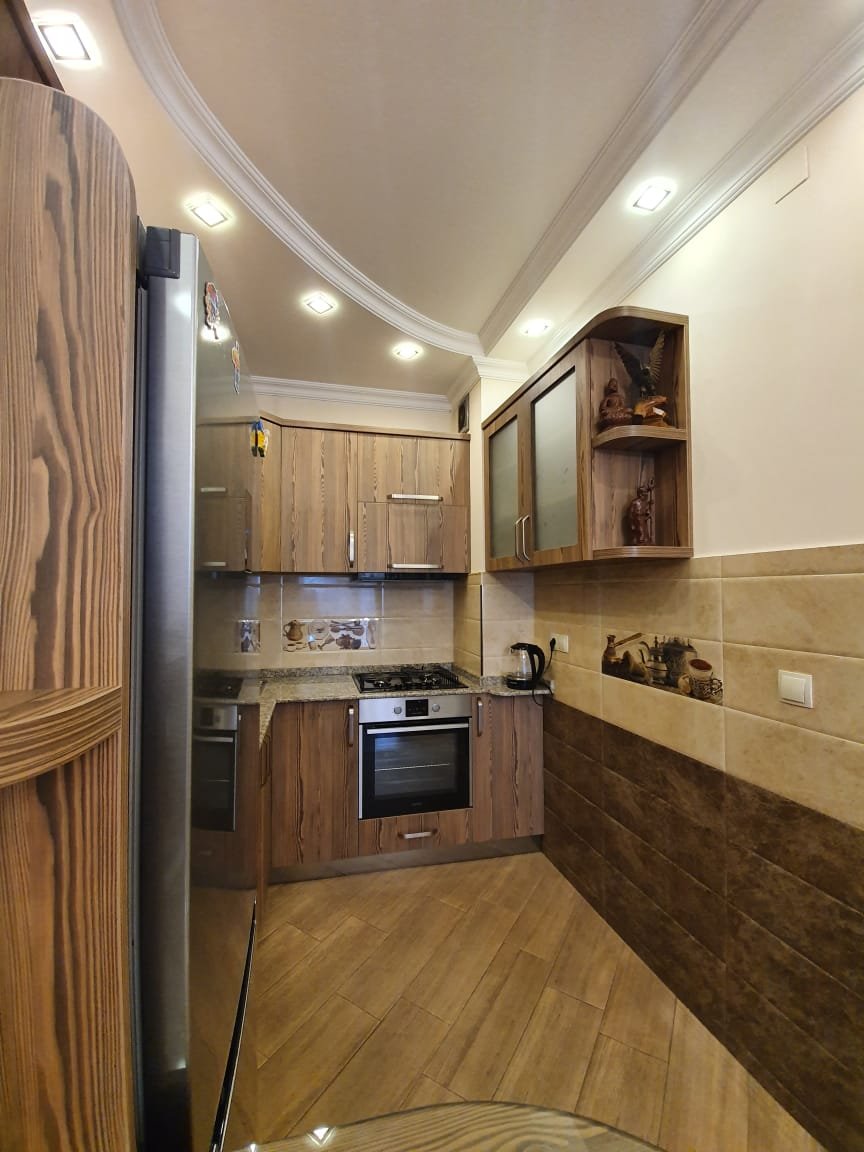 3-room apartment in Old Batumi. id-567 - Batumi Vacation Rentals