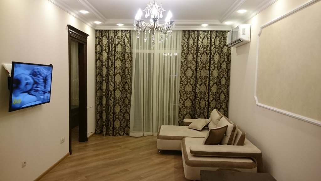 3-room apartment in Old Batumi. id-567 - Batumi Vacation Rentals