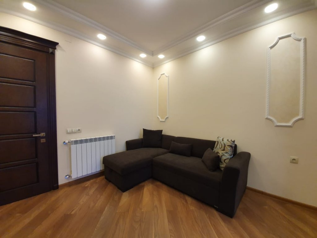3-room apartment in Old Batumi. id-567 - Batumi Vacation Rentals