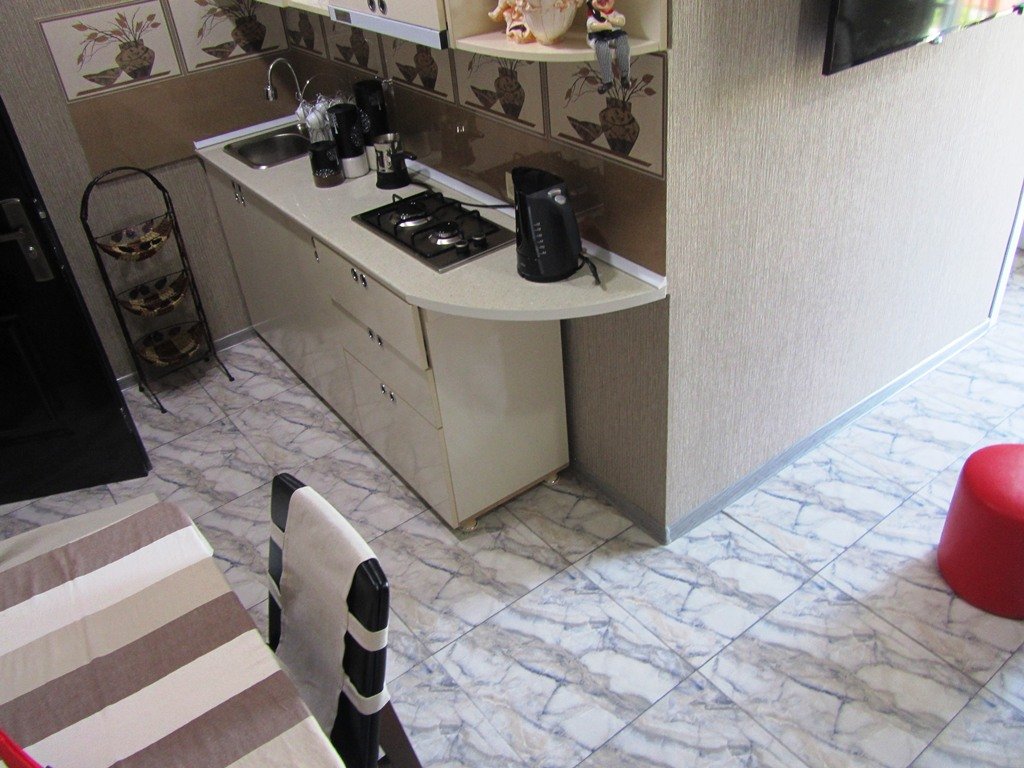 Уютная двухкомнатная квартира у моря id-585 - аренда апартаментов в Батуми