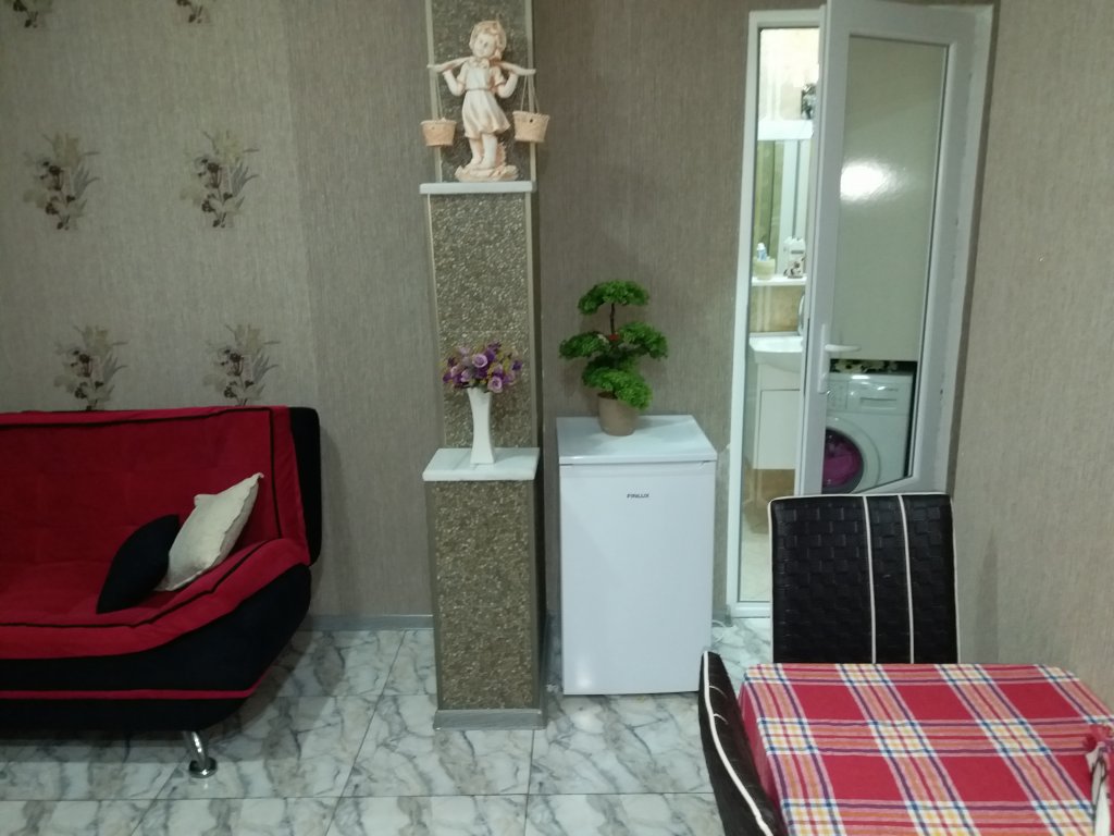 Cozy one bedroom apartment with sea views id-585 -  rent an apartment in Batumi