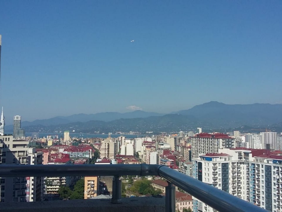 Сozy apartment in a 5-minute walk from the beach id-589 - Batumi Vacation Rentals
