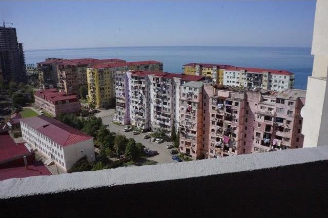 Квартира в новостройке с видом на море id-639 - аренда апартаментов в Батуми