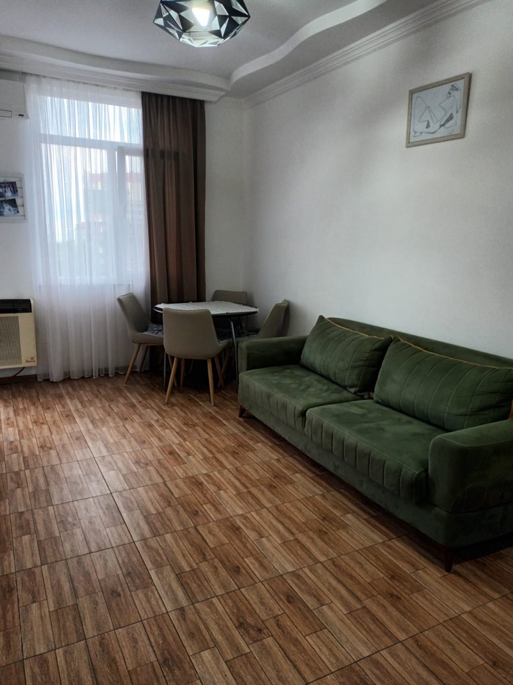 2-комнатная квартира на ул. В.Горгасали id-642 - аренда апартаментов в Батуми