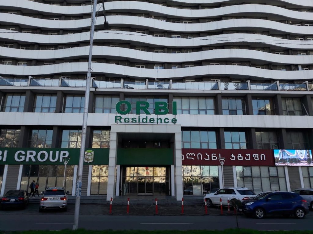 Cosy, light flat in Orbi Residance id-682 - Batumi Vacation Rentals