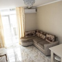 Cosy, light flat in Orbi Residance