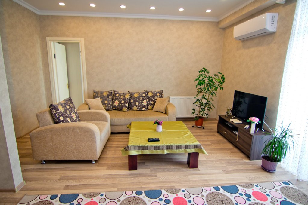 Cosy flat in the new building id-693 -  rent an apartment in Batumi