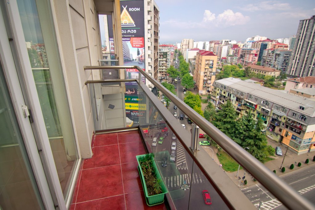 Cosy flat in the new building id-693 -  rent an apartment in Batumi