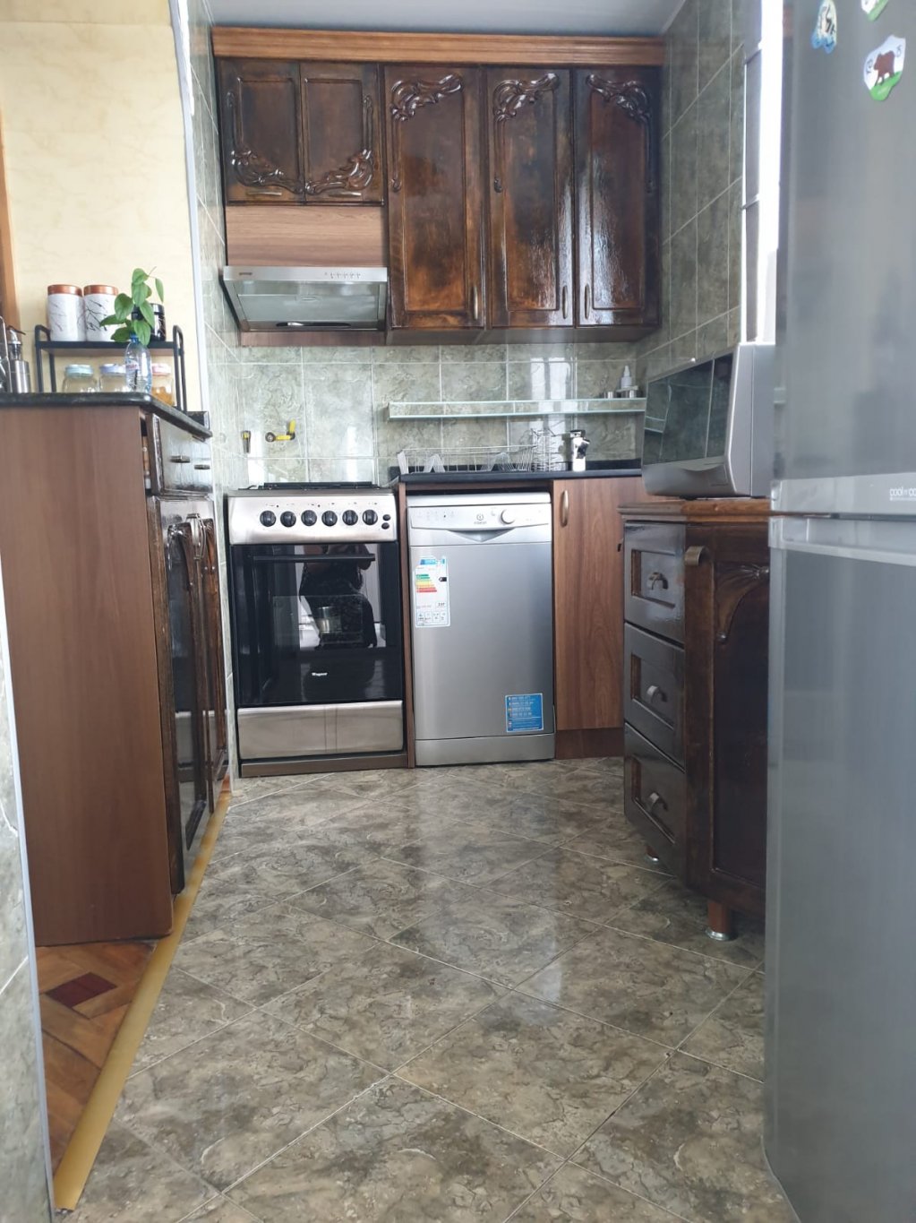 Просторная квартира около моря в Батуми id-70 - аренда апартаментов в Батуми