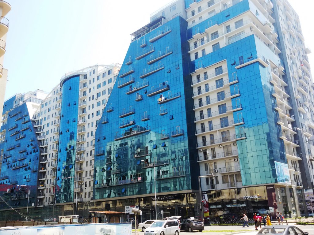 Spacious apartment near the beach id-704 - Batumi Vacation Rentals