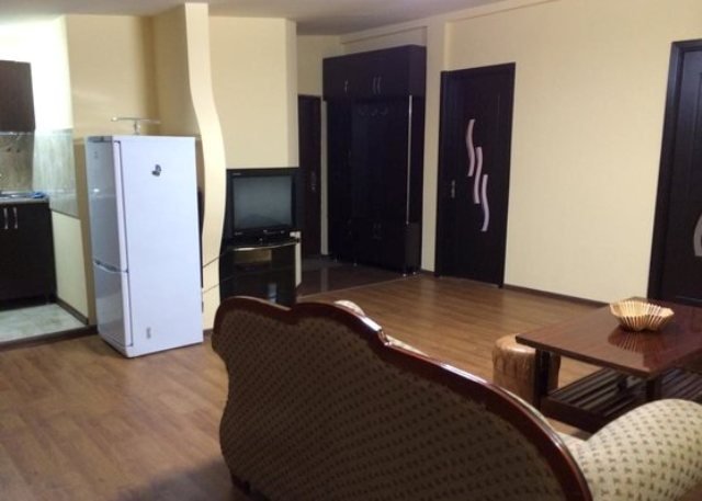 Flat near the park of 6 May id-750 - Batumi Vacation Rentals