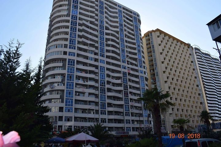 Прохладная квартира на второй береговой линии id-781 - аренда апартаментов в Батуми