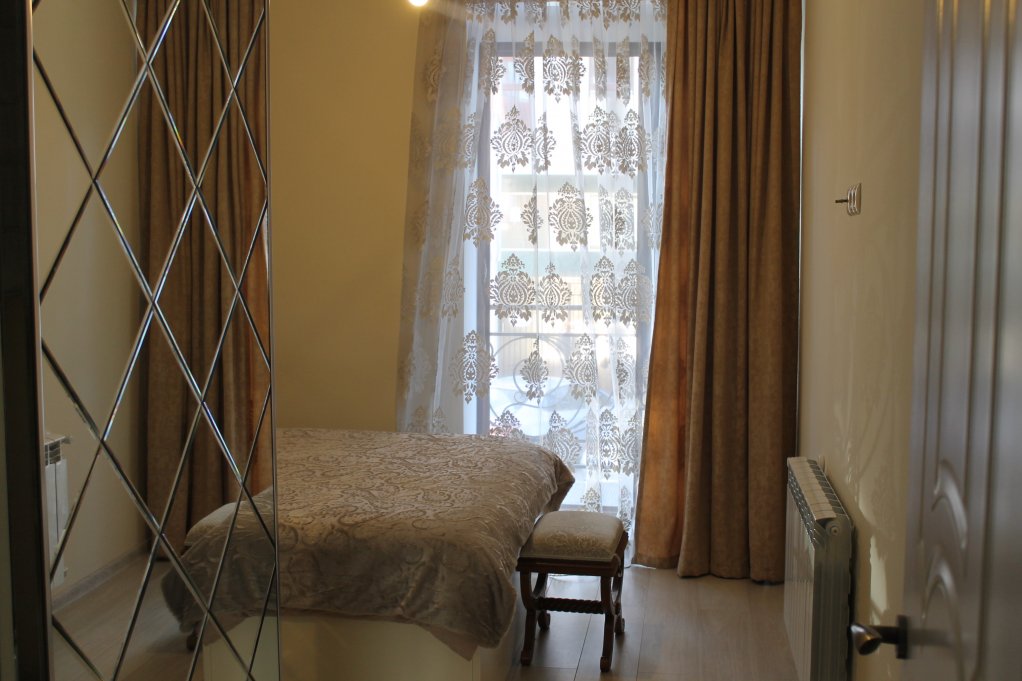 Apartment on Gorgiladze str. id-795 - Batumi Vacation Rentals