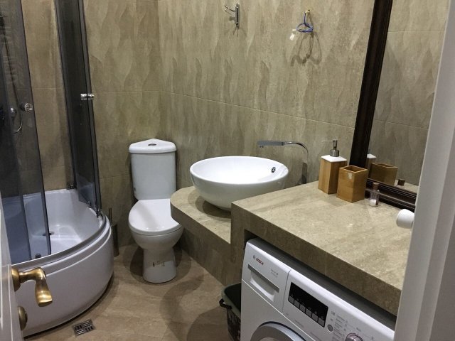 Апартаменты с террасой в Центре Батуми id-832 - аренда апартаментов в Батуми