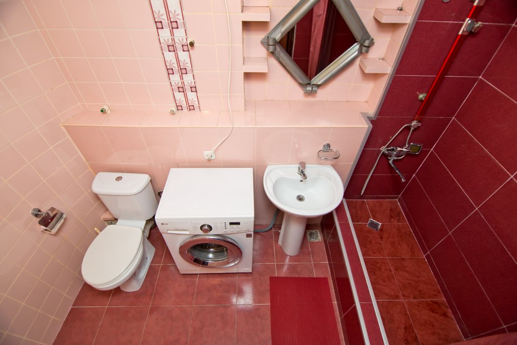 Comfortable apartments in centre of Batumi id-900 - Batumi Vacation Rentals
