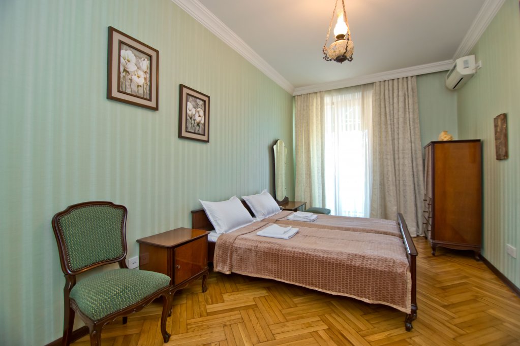 Comfortable apartments in centre of Batumi id-900 - Batumi Vacation Rentals