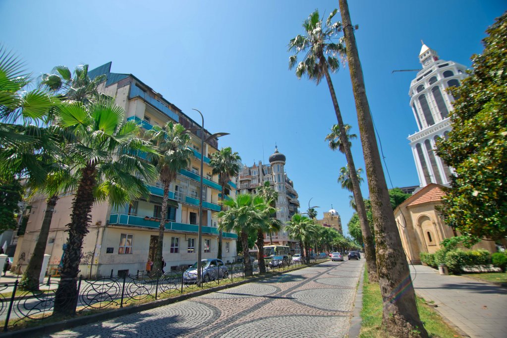 Comfortable apartments in centre of Batumi id-900 - Batumi Vacation Rentals