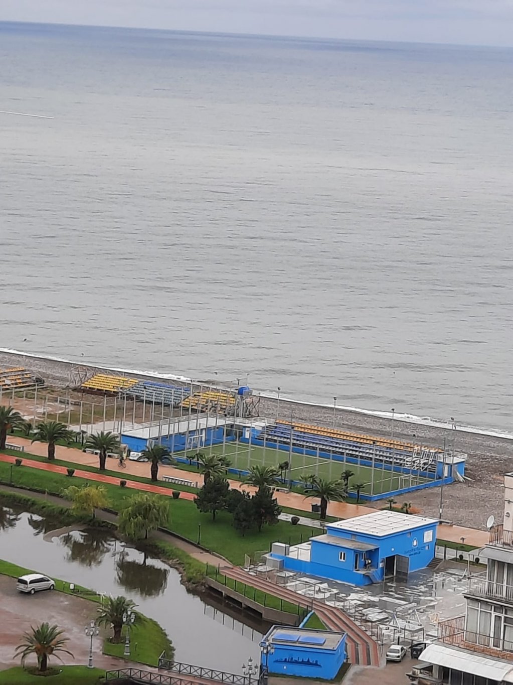 2-комнатная квартира с видом на море id-926 - аренда апартаментов в Батуми