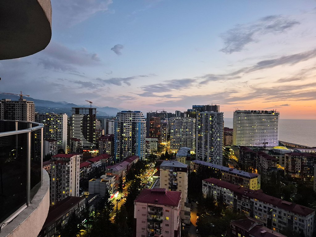 Cozy bright studio with sea view #938 id-938 -  rent an apartment in Batumi