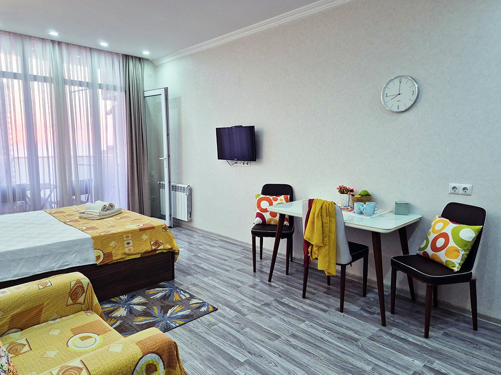 Cozy bright studio with sea view #938 id-938 -  rent an apartment in Batumi