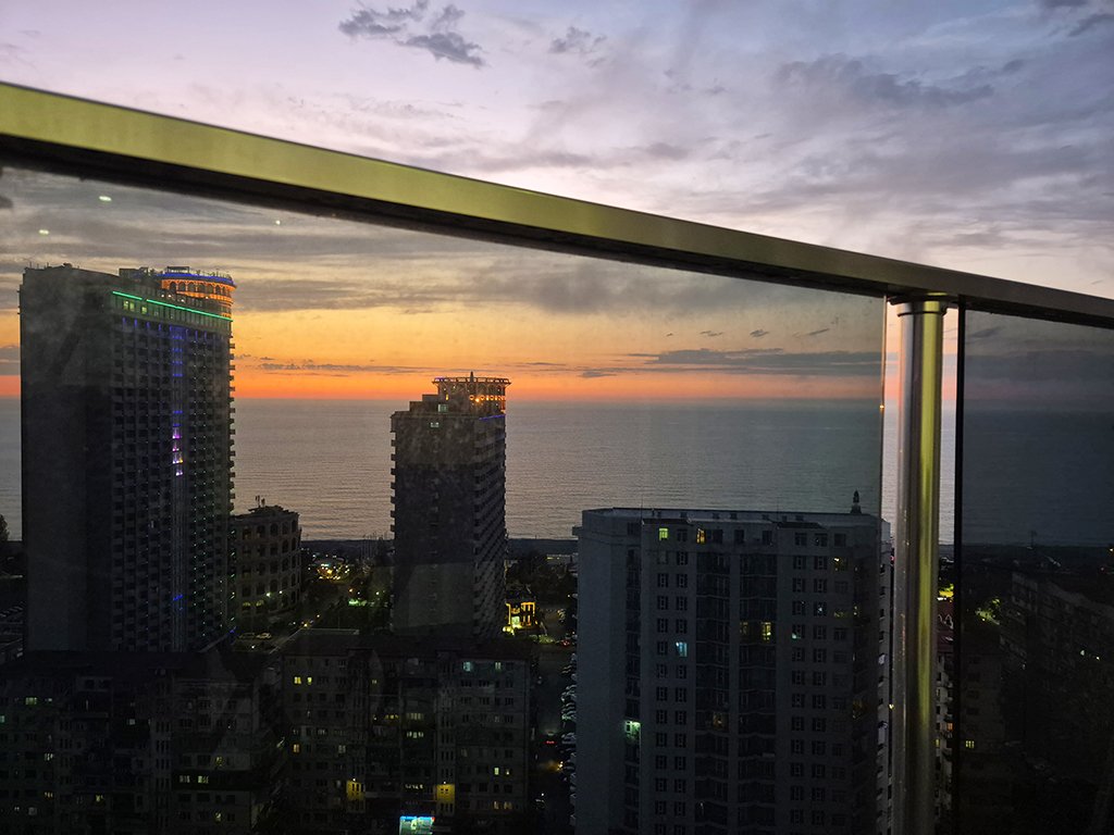 Cozy bright studio with sea view #938 id-938 -  rent an apartment in Batumi
