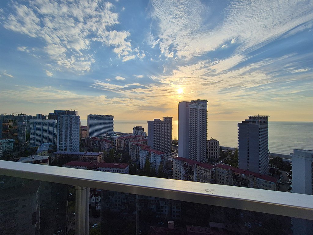 Cozy bright studio with sea view #938 id-938 -  rent an apartment in Batumi