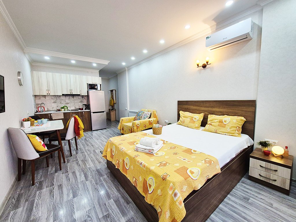 Cozy bright studio with sea view #938 id-938 -  rent an apartment in Batumi