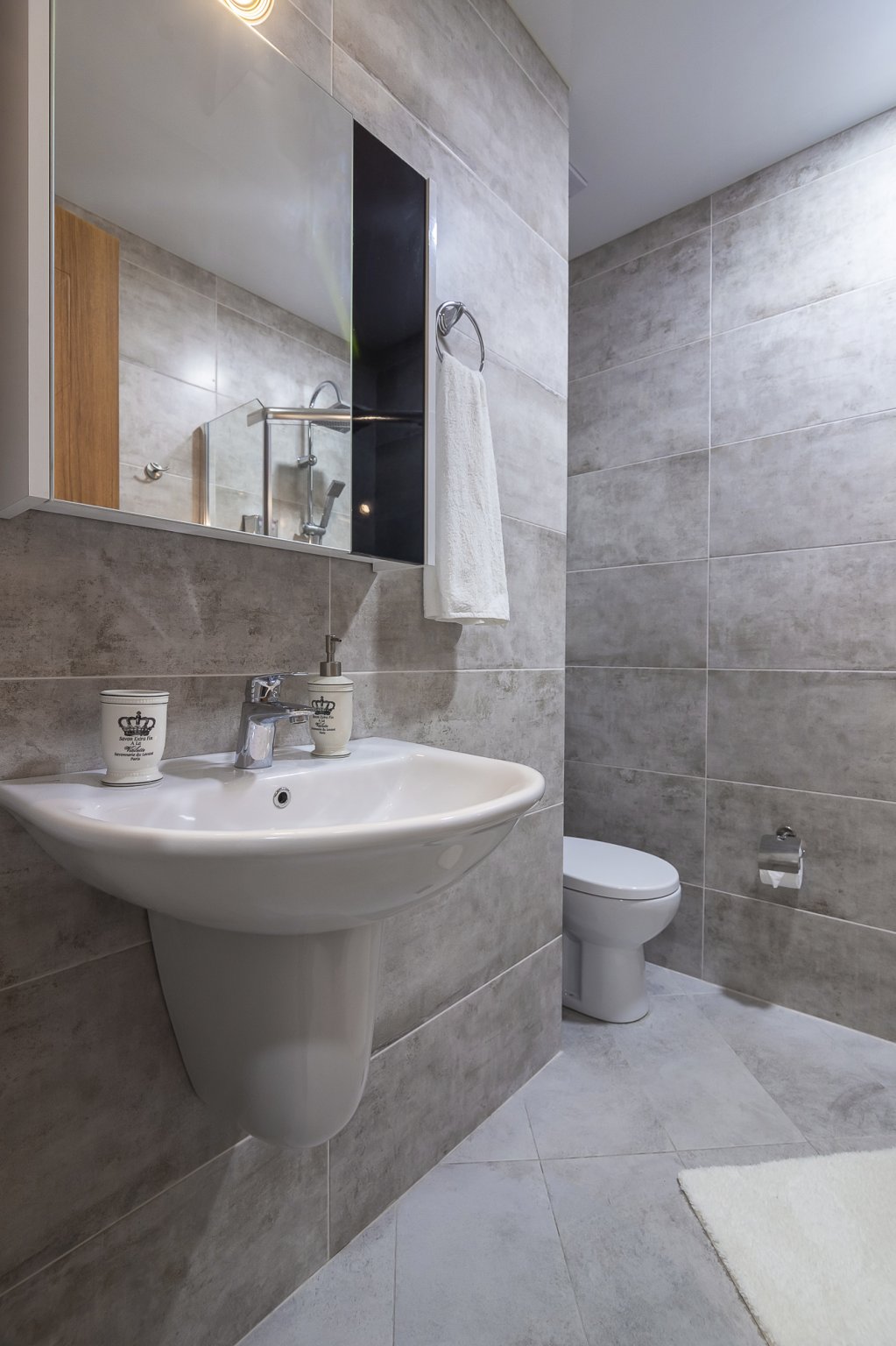 Comfortable apartments "Smile" by the sea id-992 - Batumi Vacation Rentals