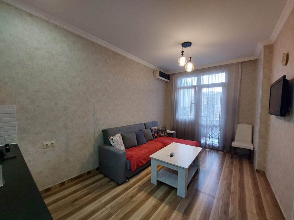 2-комнатная квартира на ул. В.Горгасали id-1042 -  аренда квартиры в Батуми