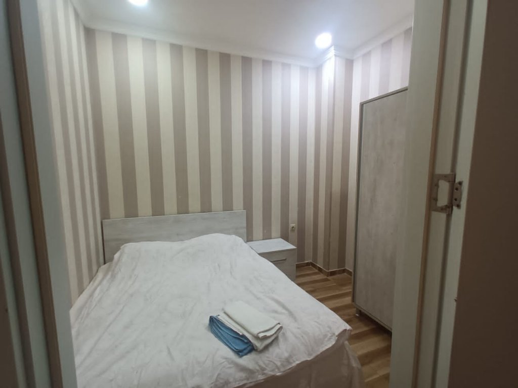 2-комнатная квартира на ул. В.Горгасали id-1042 -  аренда квартиры в Батуми