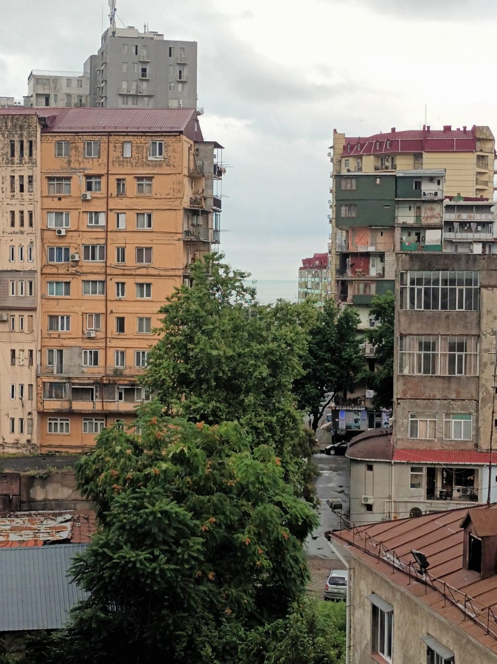 2-room apartment on a street of Gorgasali id-642 -  rent an apartment in Batumi