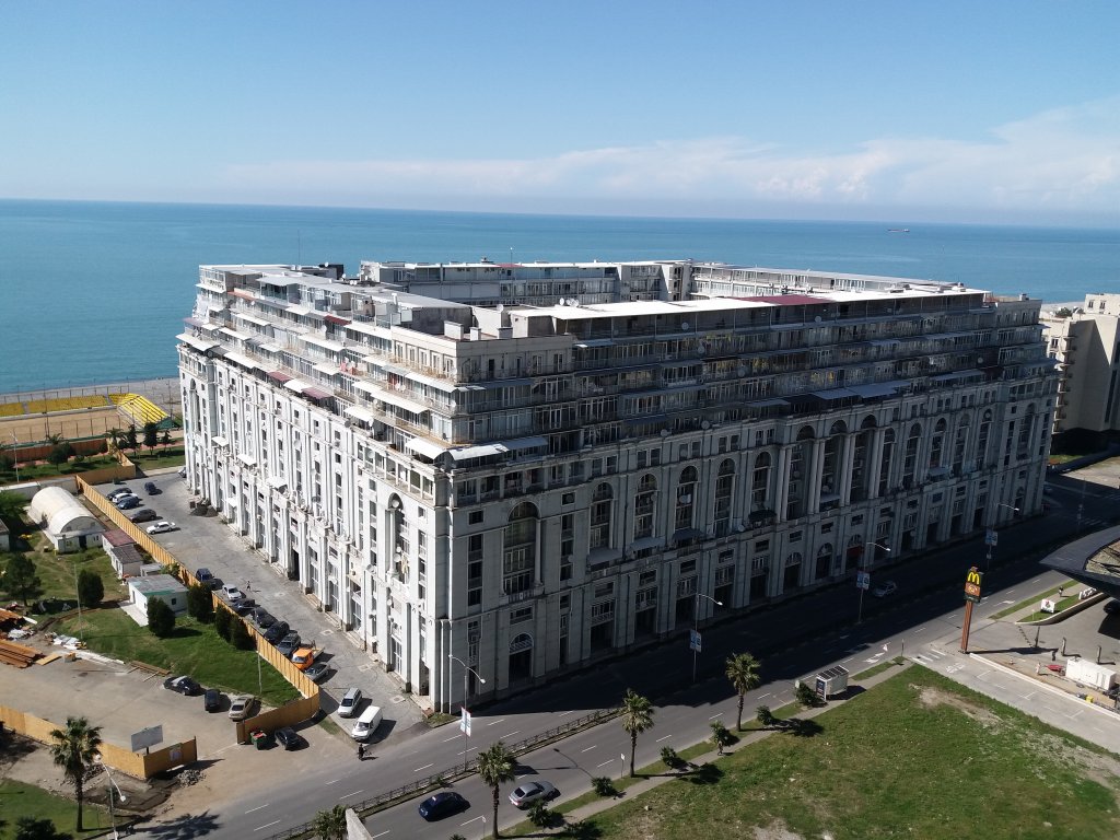 Apartments by the sea id-950 -  rent an apartment in Batumi