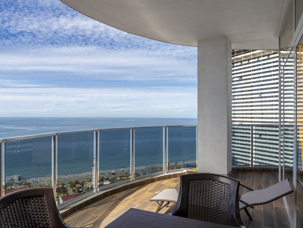 Comfortable Penthouse "Grand" by the sea id-994 -  rent an apartment in Batumi